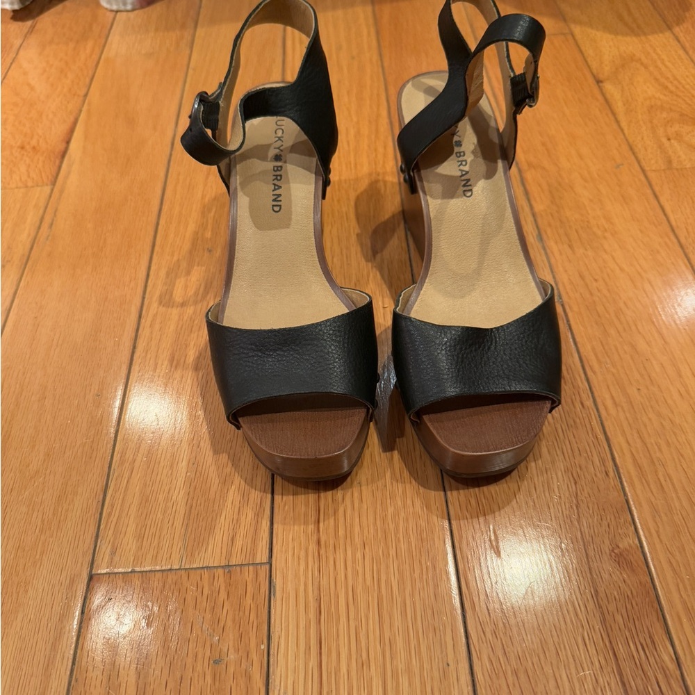 Black Leather Women's Sandals - Picture 2 of 9